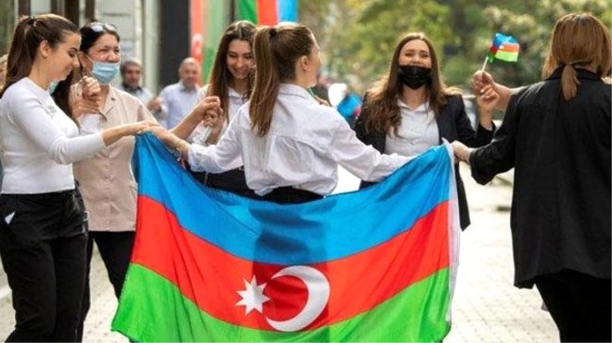 Azerbaycan\'da Rus Barış Gücüne protesto: Defol Rusya, Türkiye gel