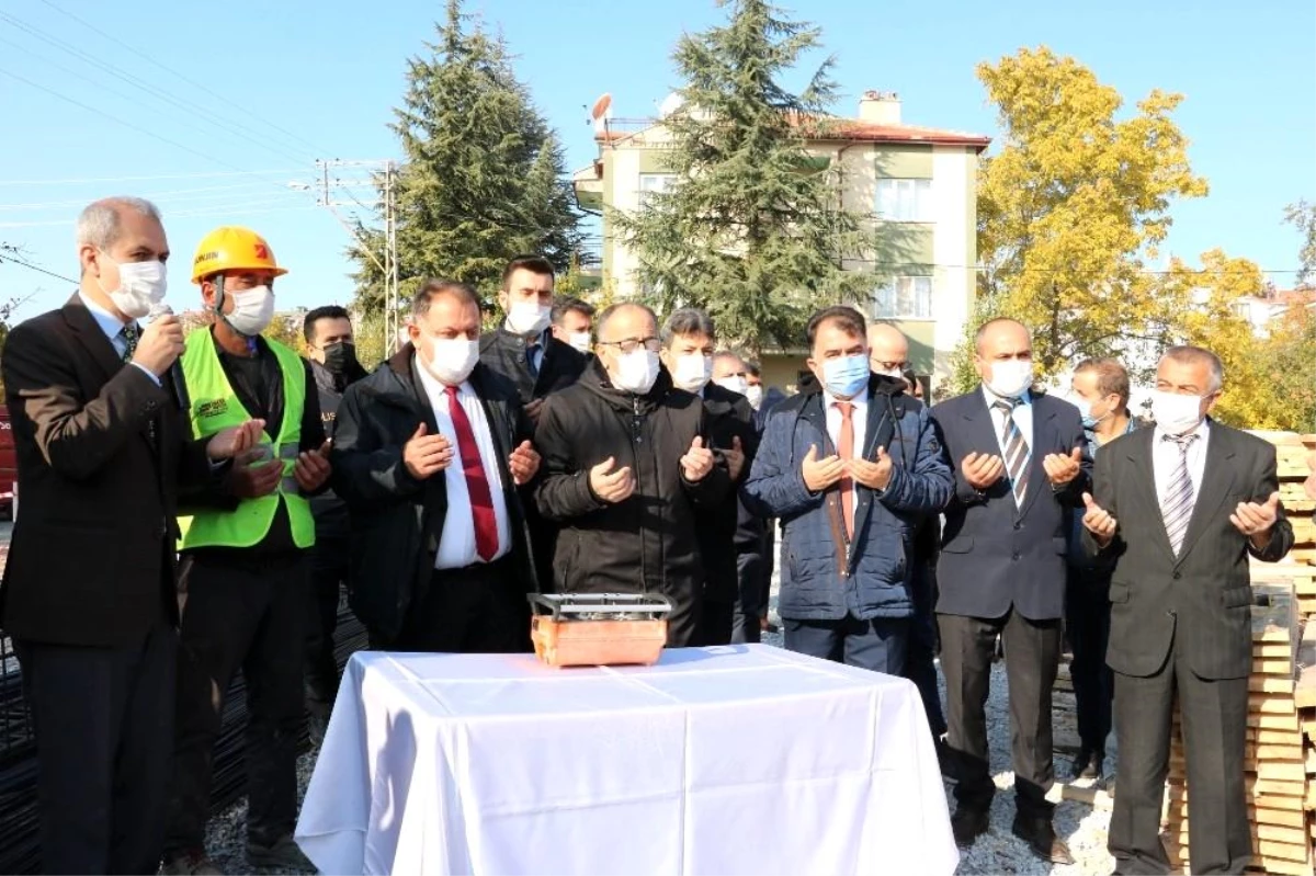 Beyşehir\'de Yeni Ravza Camisi\'nin yapımına dualarla başlandı