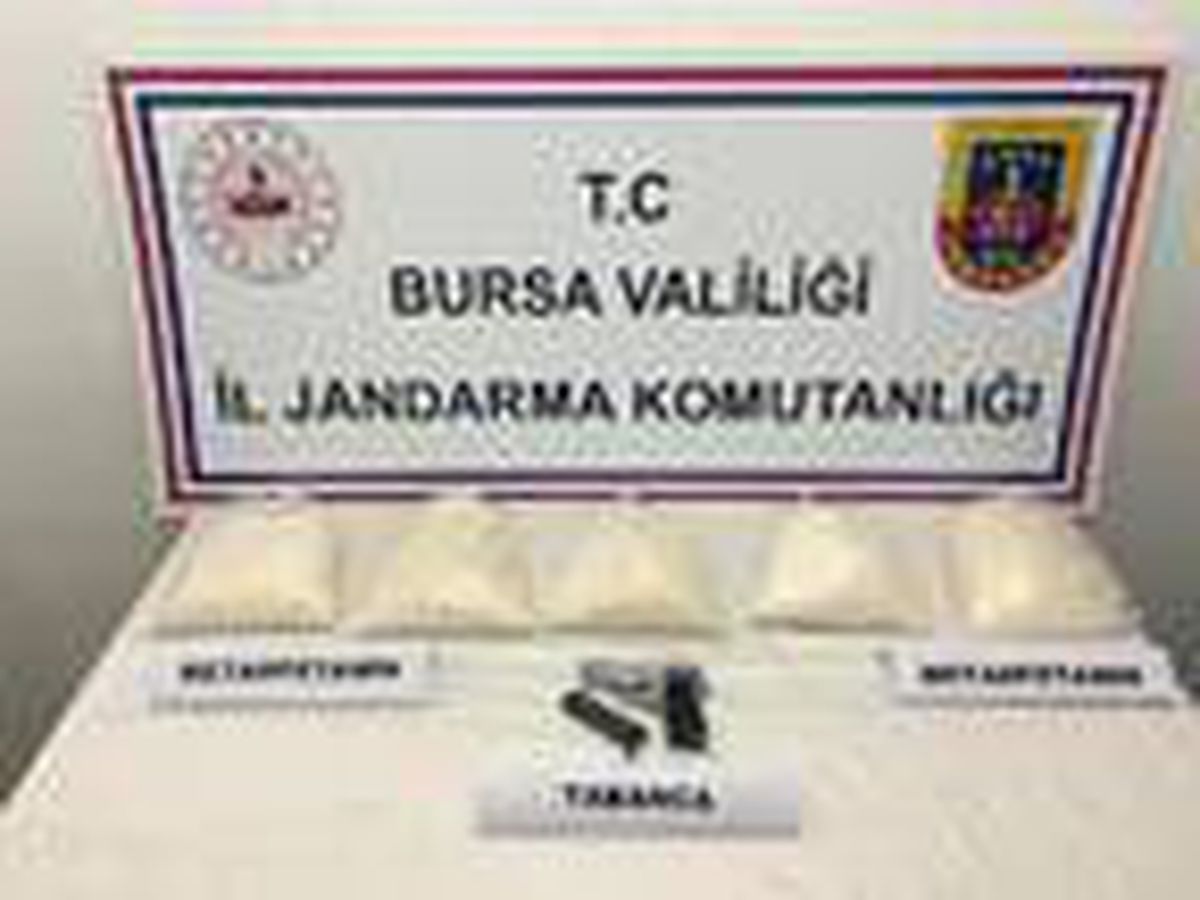 Bursa\'da 1.5 milyon TL değerinde 5 kilo metamfetamin ele geçirildi