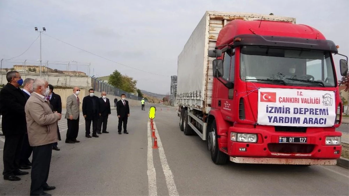Çankırı\'dan deprem bölgesi İzmir\'e yardım