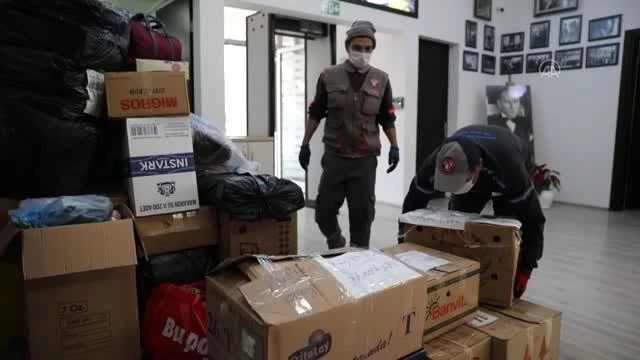 İzmir'deki depremzedelere yardım