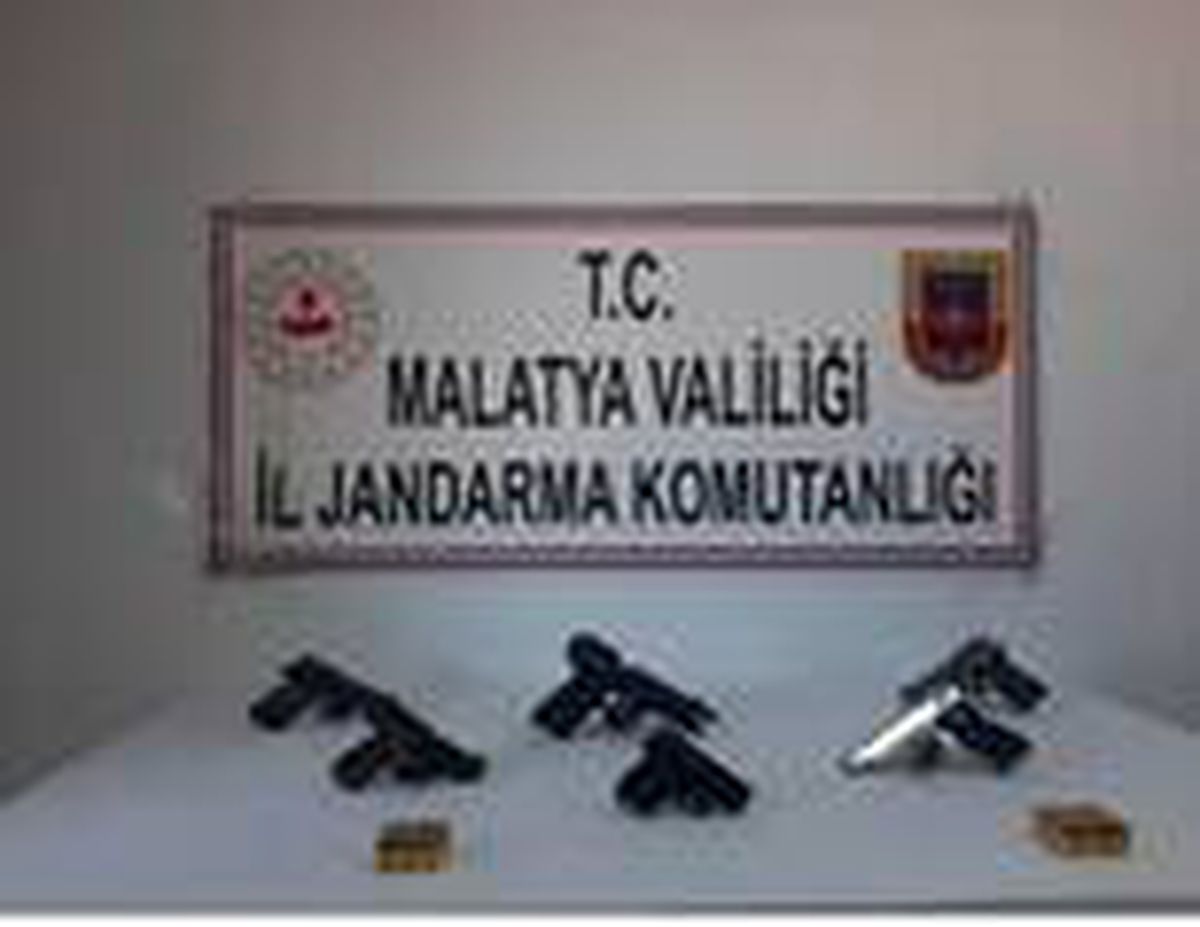 Jandarma\'dan silah operasyonu