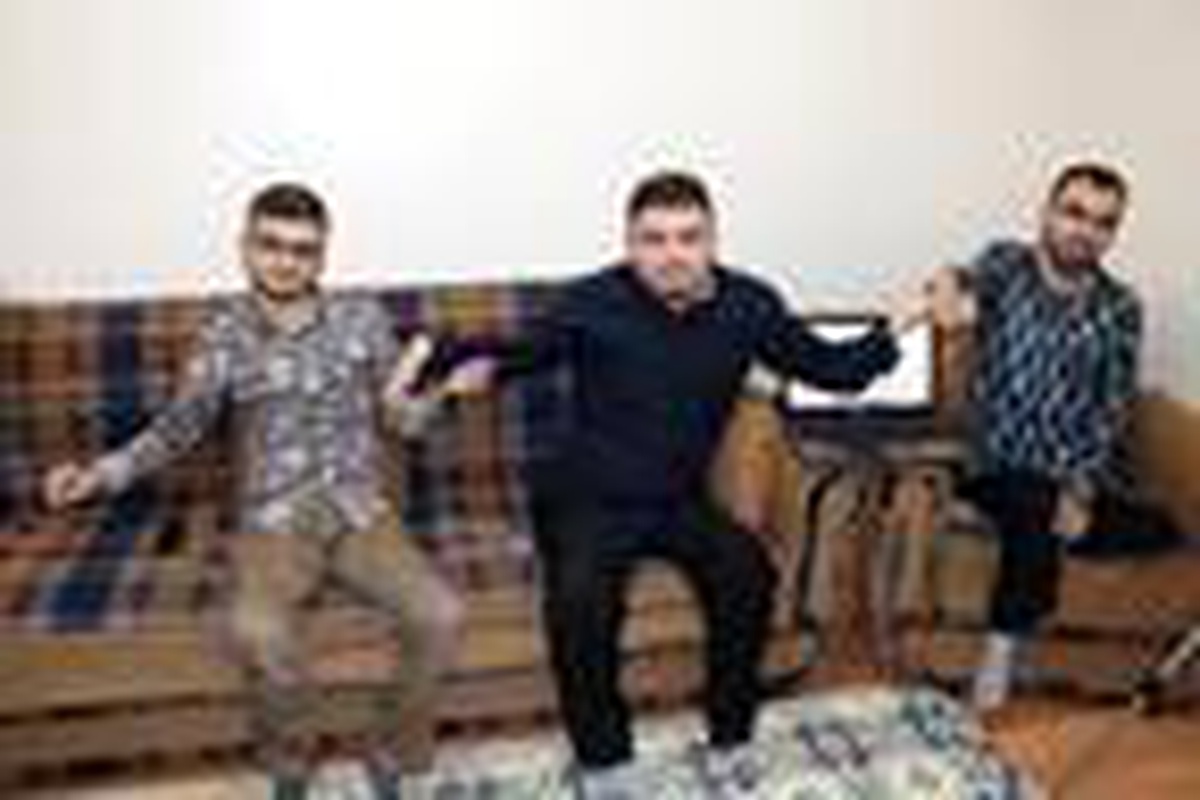 Kas erimesi hastası 3 kardeş, sosyal medya programcılığı yapıyor
