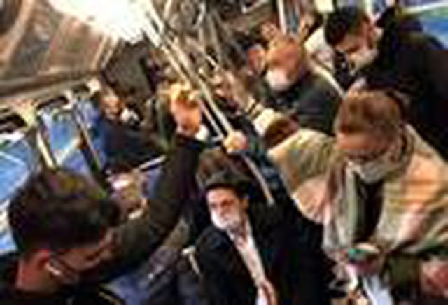 Metro ve metrobüste yine 'Sosyal mesafesiz' ulaşım