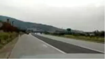 Otoyolda yarışan 2 motosiklet sürücüsüne para cezası Otoyolda yarışan 2 motosiklet sürücüsüne para cezası