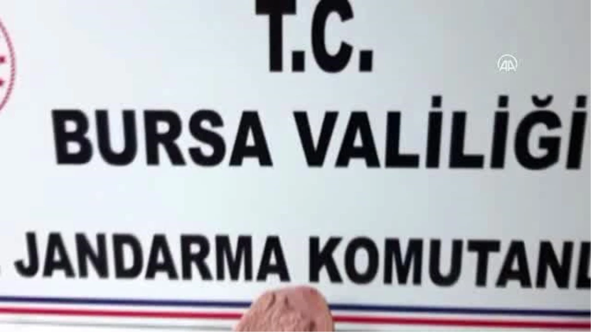 Tarihi eser satmaya çalışan şüpheli suçüstü yakalandı