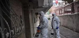 Son dakika haberi! Fatih'te Kovid-19 vakası görülen binalar dezenfekte ediliyor