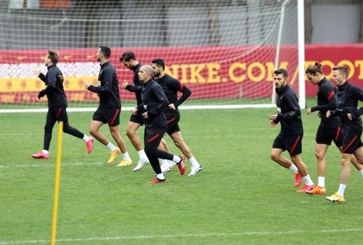 Galatasaray\'da Kayserispor maçı hazırlıkları sürüyor