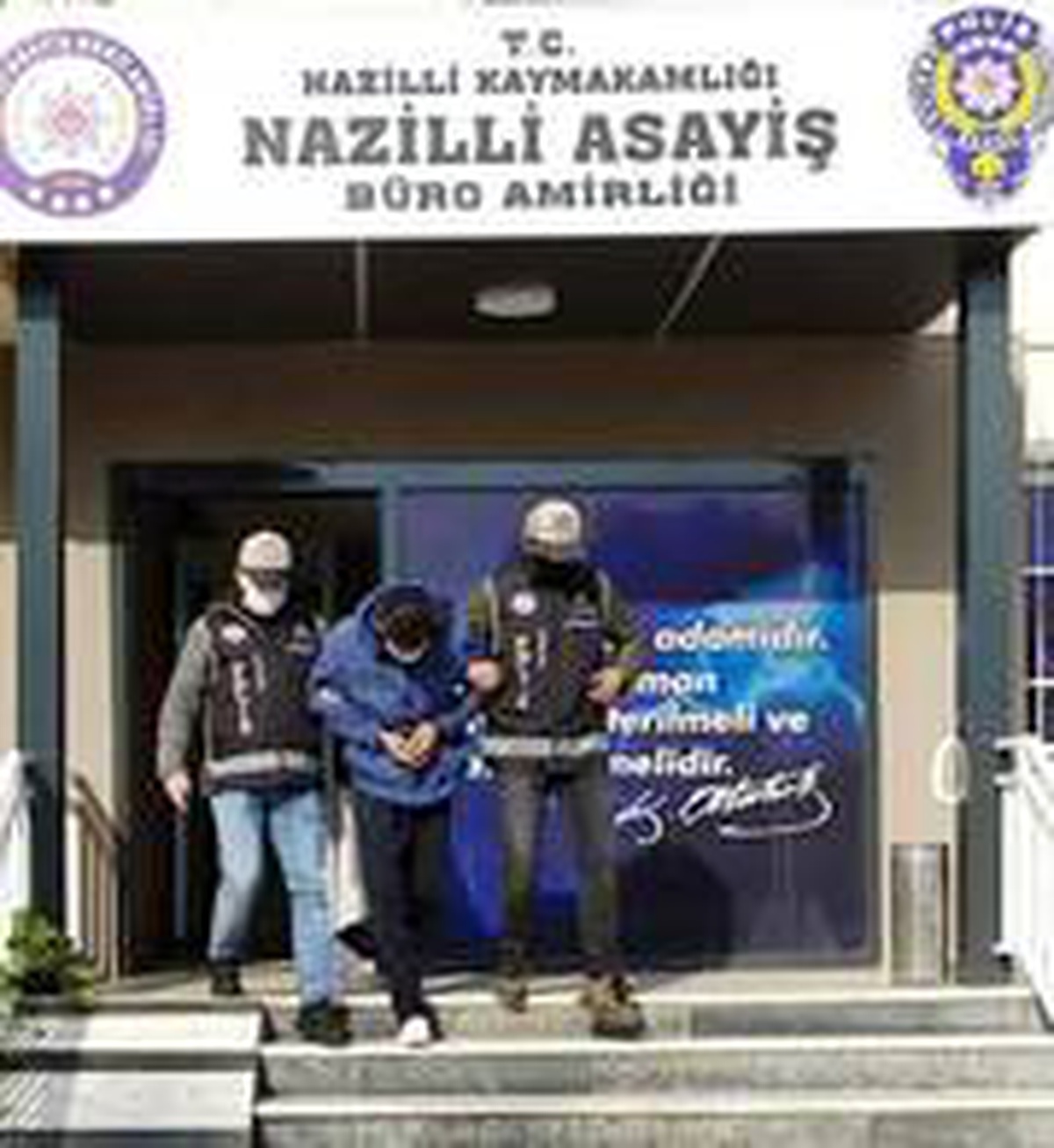 Nazilli\'de oto faresi suçüstü yakalandı