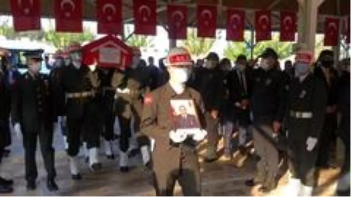 Son dakika... Şanlıurfalı şehit gözyaşlarıyla defnedildi