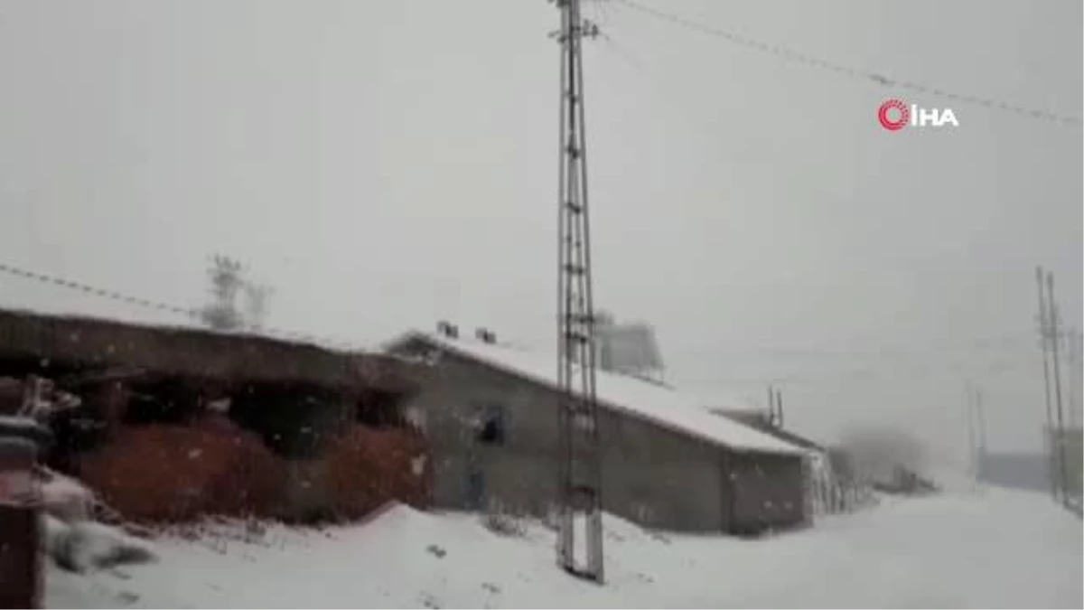 Bingöl\'de kar yağışı