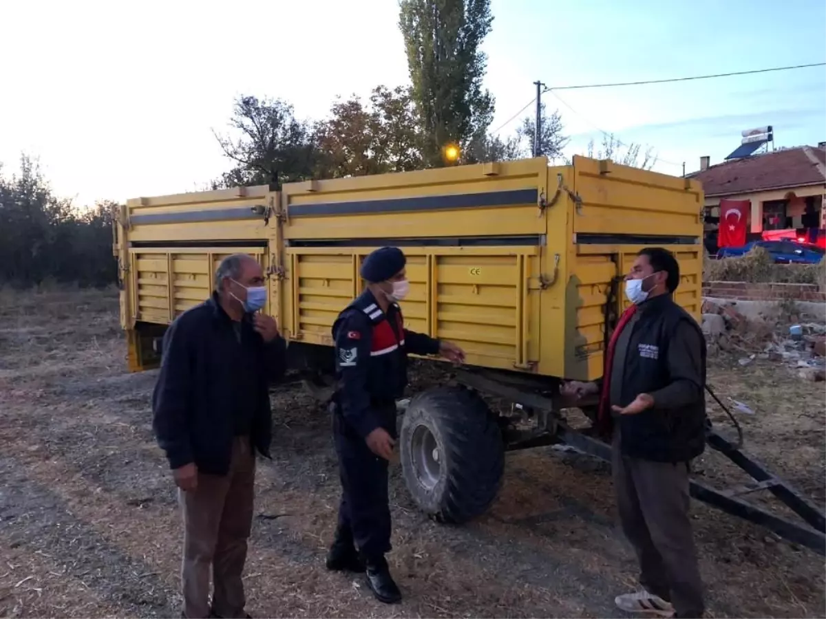 Çalınan römorkları JASAT buldu, 4 şüpheli yakalandı