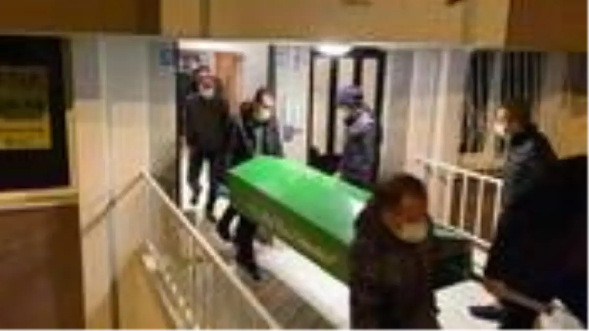 Gözü dönmüş koca, 2 çocuğunun evde bulunduğu sırada önce eski eşini sonra kendisini öldürdü