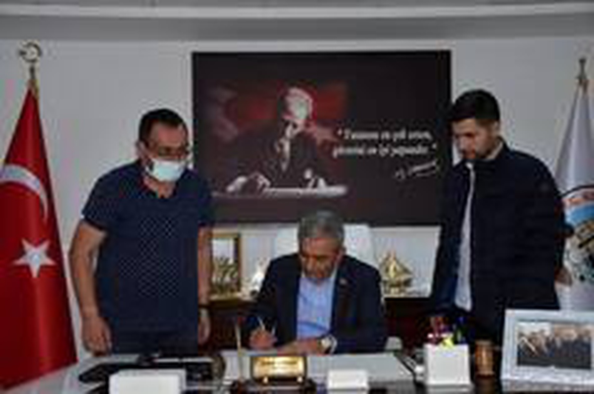 Koçarlı\'da yeni hizmet binası için imzalar atıldı
