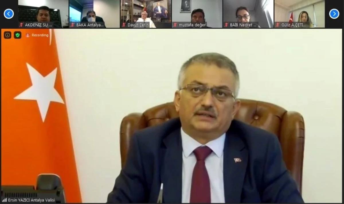 Antalya Valisi Yazıcı, tarım sektörü temsilcileriyle online toplantı yaptı