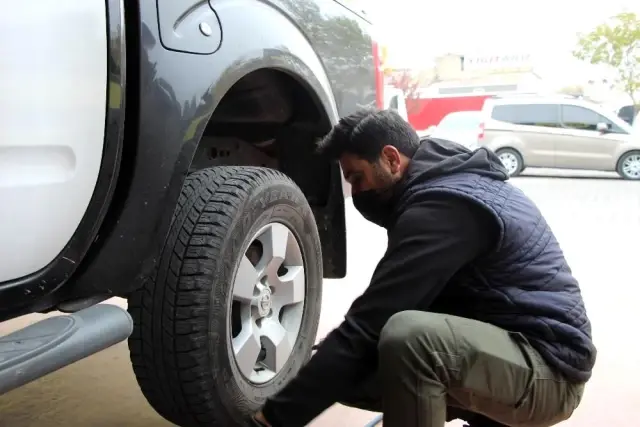 1 Aralık'ta kış lastiği uygulaması başlıyor, kurala uymayana 885 TL ceza kesilecek