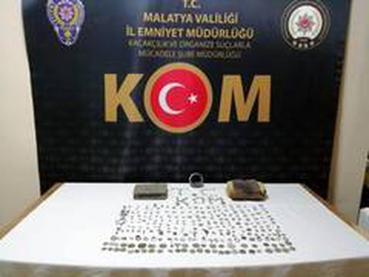 413 adet tarihi sikke ele geçirildi