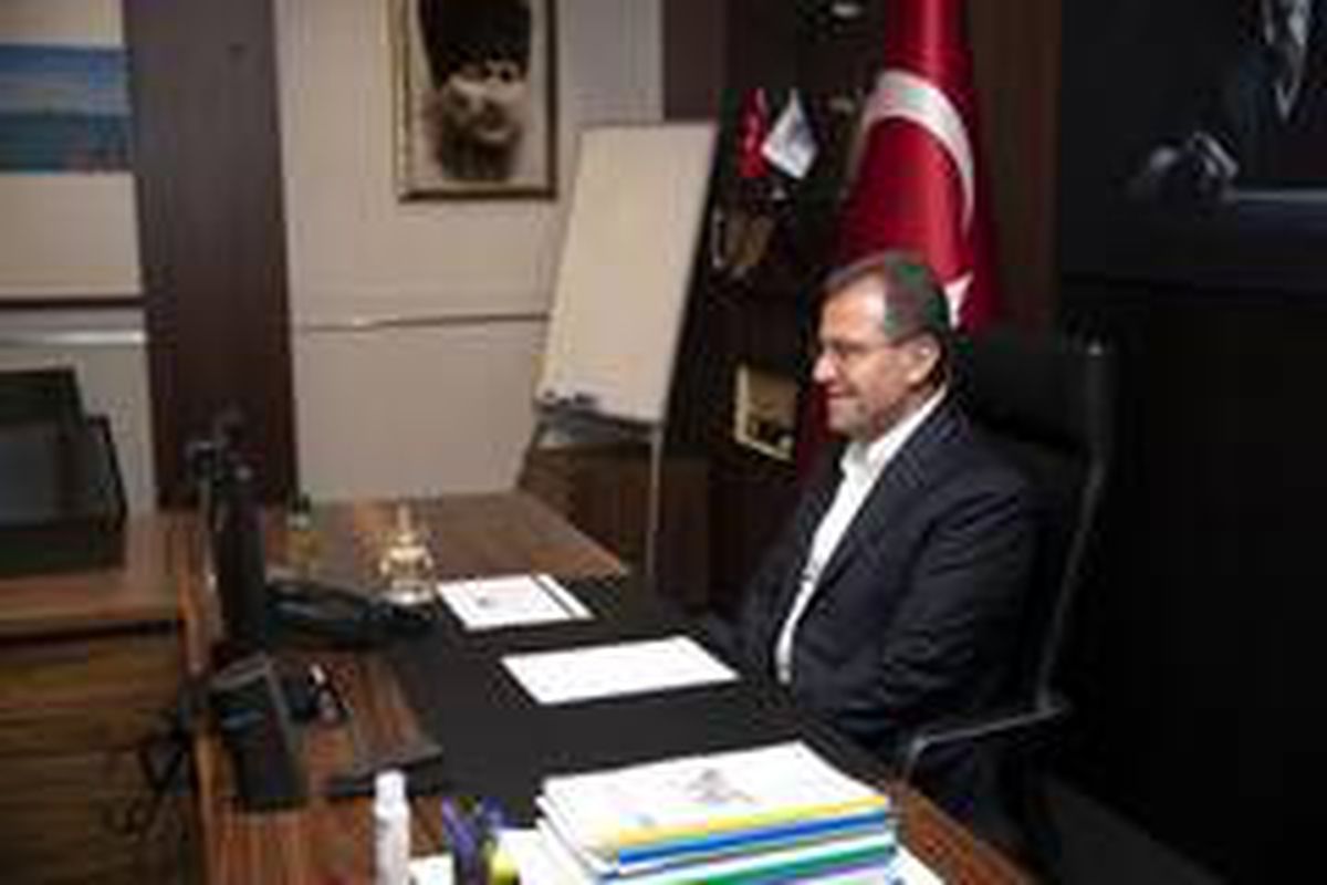 Başkan Seçer, RESLOG proje ekibiyle online görüştü