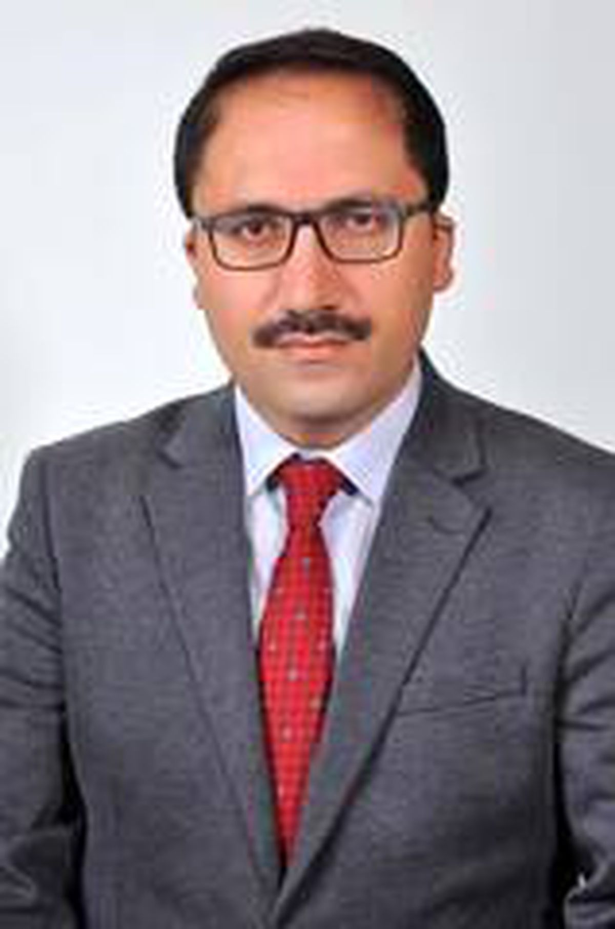 Gemlik Müftüsü Dr. Mehmet Reşat Şavlı\'nın ikinci kitabı yayınlandı