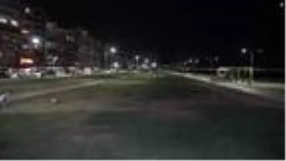 Son dakika haberleri... İzmir\'de sokağa çıkma kısıtlaması başladı