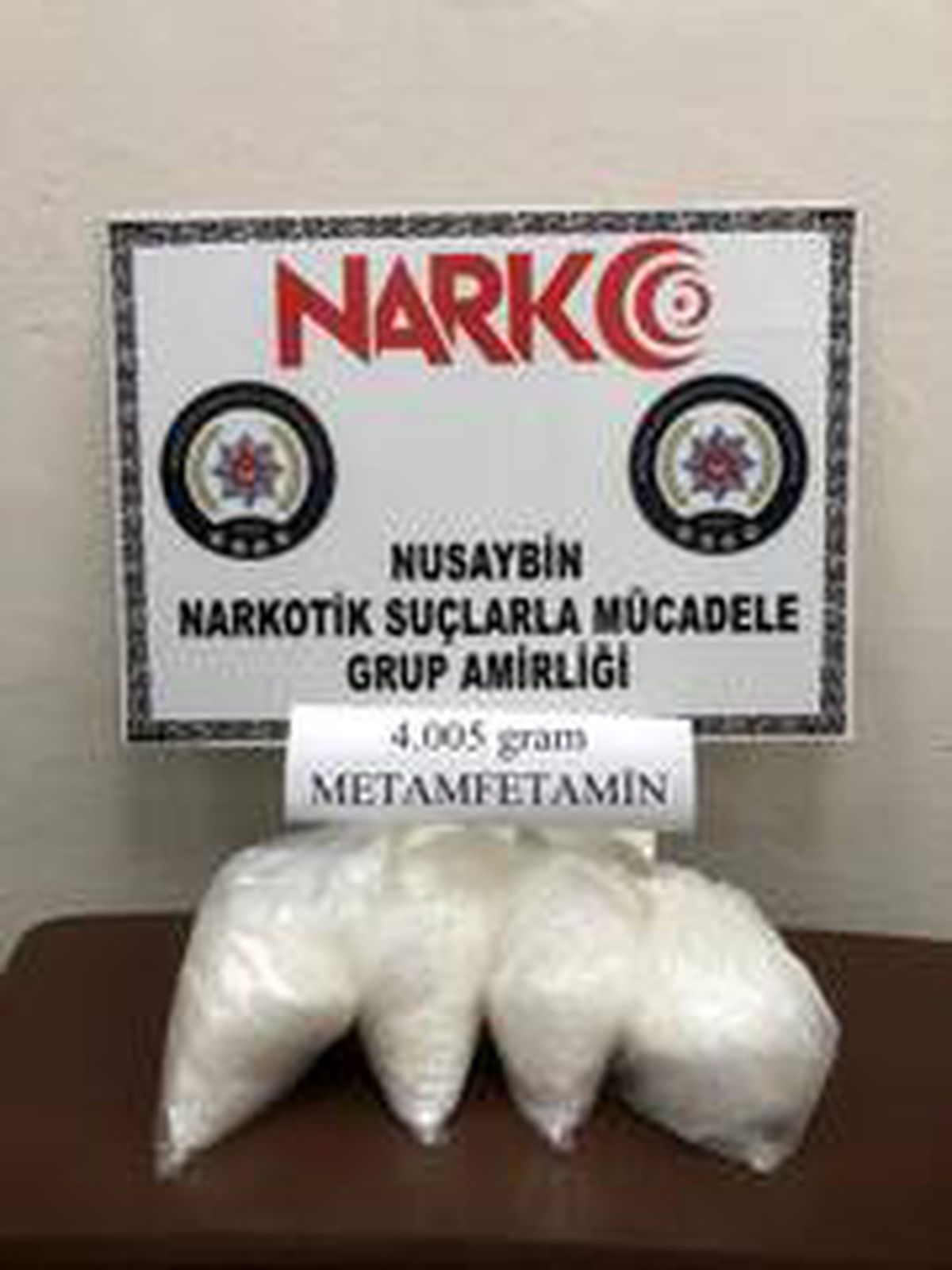 Mardin\'de 4 kilogram metamfetamin ele geçirildi