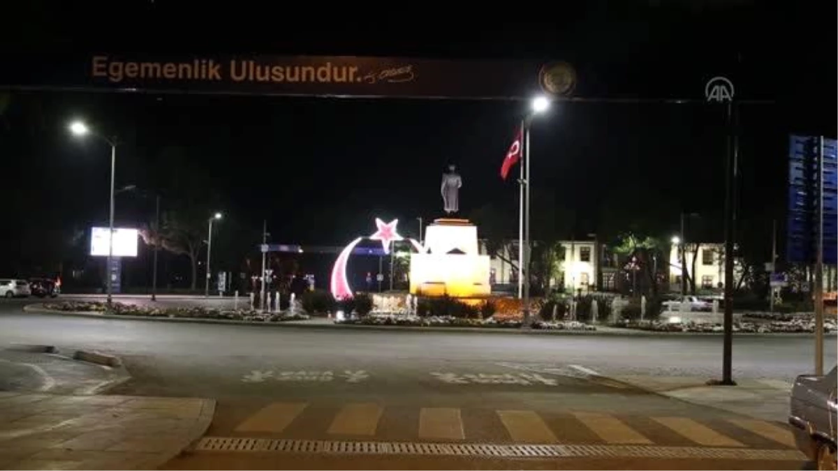 Son dakika... Turizm merkezleri sokağa çıkma kısıtlamasıyla sessizliğe büründü