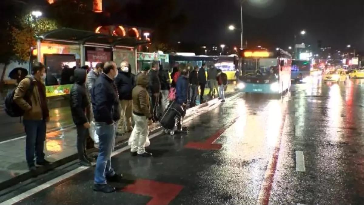 Üsküdarda kısıtlama öncesi yoğunluk