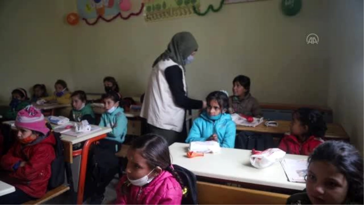 Son dakika haberleri: "For Children Smile"den Suriyeli çocuklara yardım