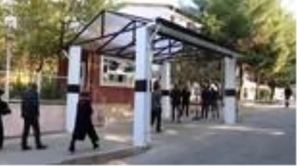 Son dakika haberleri... Kimliğini unutan KPSS adaylarının imdadına polis yetişti