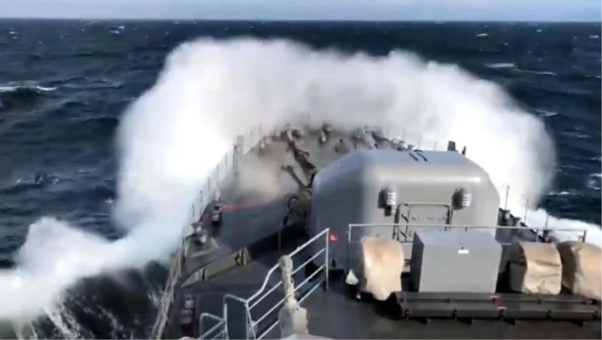 MSB: Deniz Kuvvetleri\'ne bağlı gemiler, her şartta faaliyetlerine devam ediyor