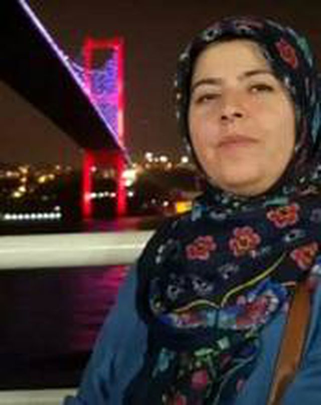 Öfkelenen koca, hareket halindeki araçtan eşini attı! Talihsiz kadın feci şekilde can verdi Öfkelenen koca, hareket halindeki araçtan eşini attı! Talihsiz kadın feci şekilde can verdi