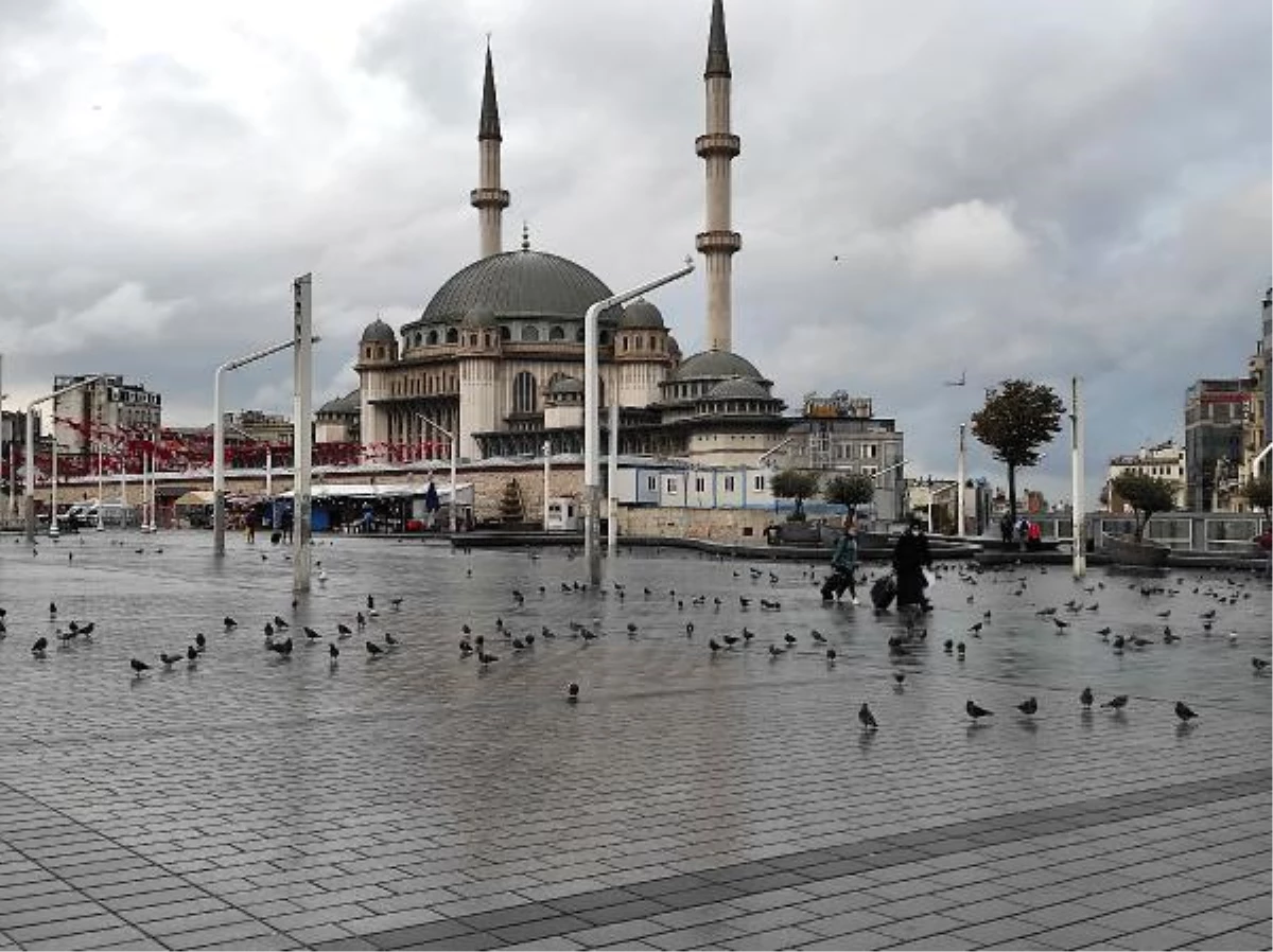 Sokağa çıkma yasağında meydanlar sessizliğe büründü, yollar boş kaldı