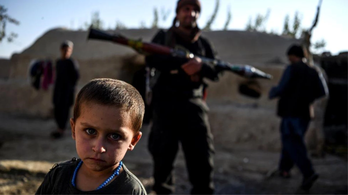 Afganistan\'daki savaşta 14 yılda 26 bin çocuğun hayatını kaybettiği ya da yaralandığı açıklandı