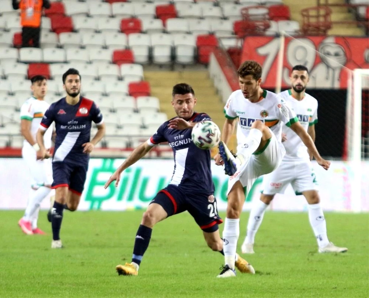 Son dakika haber: Antalyaspor\'un 3 puan hasreti, 6 haftaya yükseldi