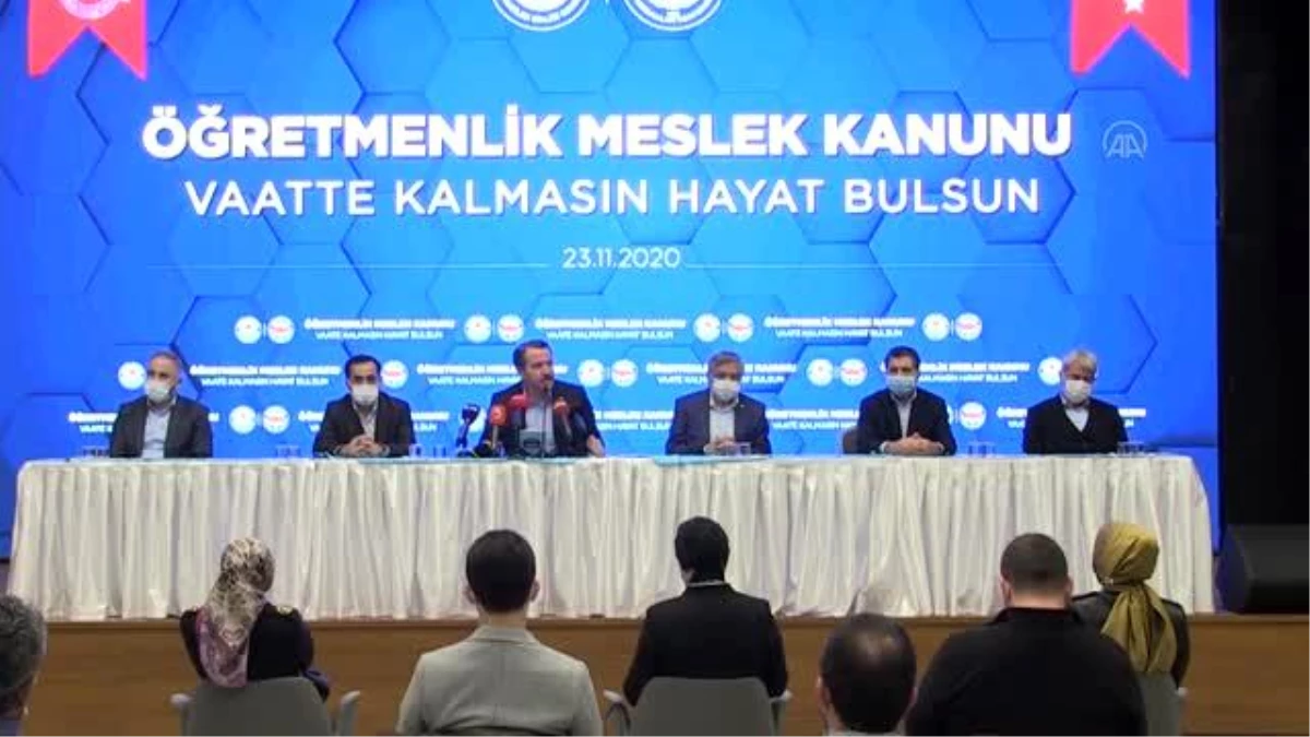 Eğitim-Bir-Sen "Öğretmenlik Meslek Kanunu"nun TBMM gündemine getirilmesini istiyor