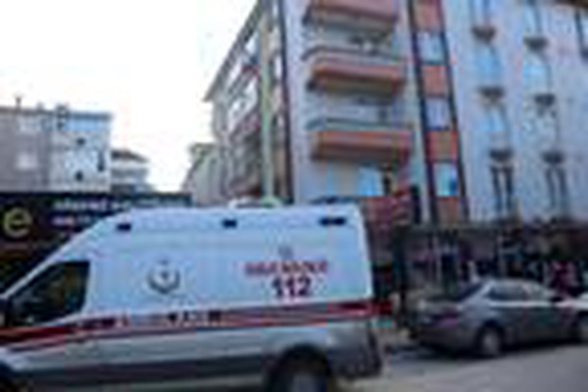 Son dakika haberi! İşten geldi, eşini ölü buldu