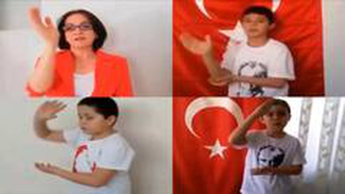 Burdur\'da Öğretmenler Günü Çelenk Töreni ve E-Tören\'le kutlandı