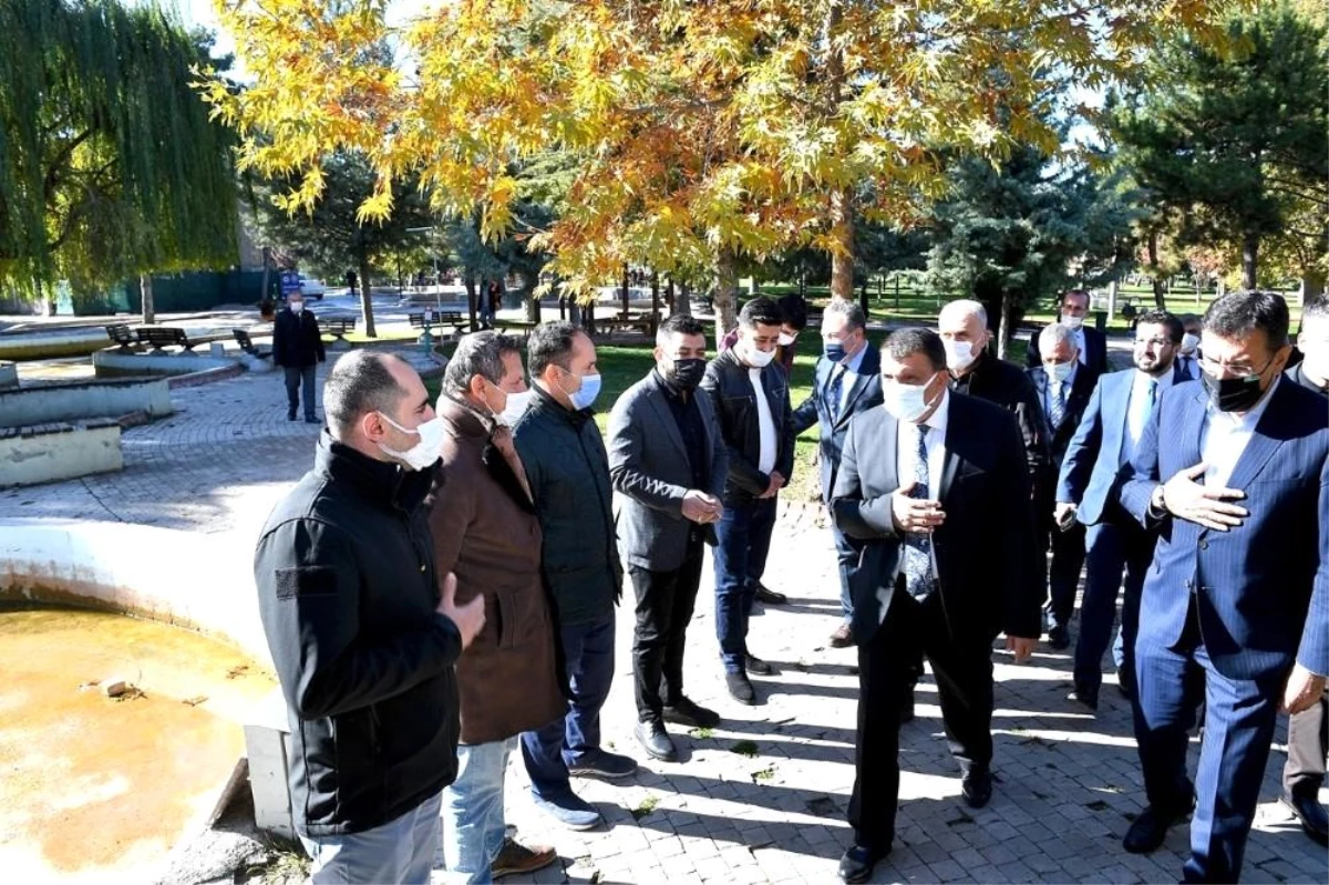 Gürkan, Sümer Park esnaflarının sorunlarını dinledi