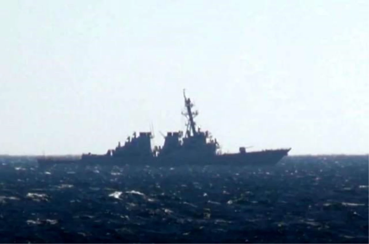 Son dakika haber | - Japon Denizi\'nde Rus savaş gemisi, ABD savaş gemisini uzaklaştırdı