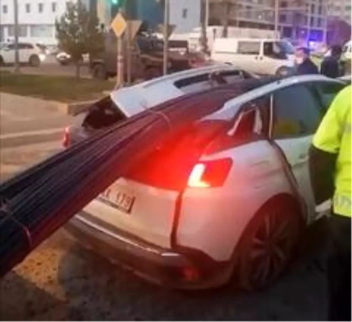 Son dakika haber... Mardin\'de akıllara durgunluk veren kaza