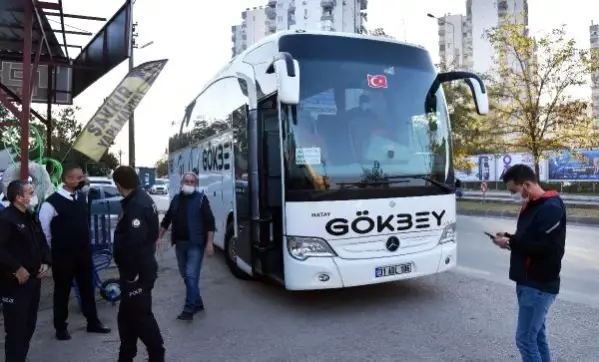 Son dakika haberleri | Otobüste DEAŞ'lı ihbarı polisi alarma geçirdi, System.String[]