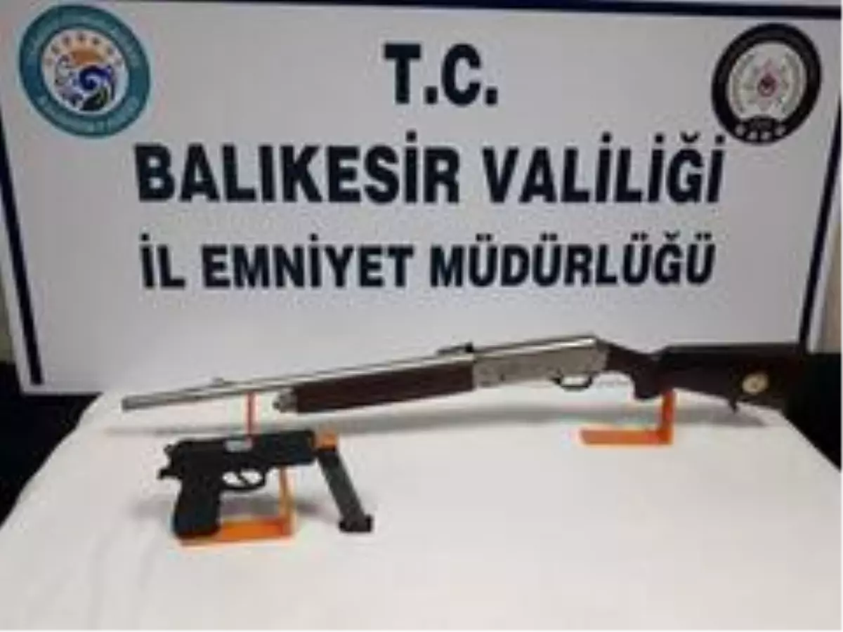 Balıkesir\'de polis ekipler son 1 haftada 23 silah ele geçirdi