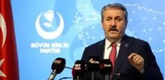 BBP Genel Başkanı Destici: 'Teröristlerin sözcüsü olanların Türkiye'ye örnek model olarak gösterilmesi Bülent Arınç tecrübesinde bir siyasetçiye...