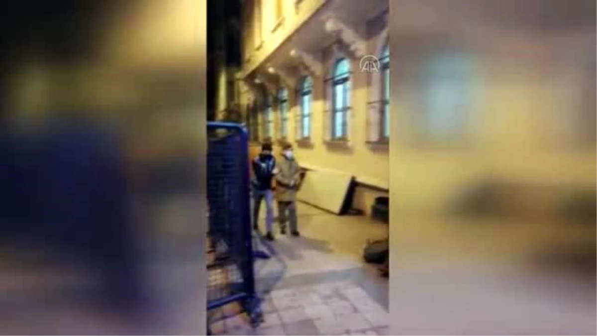 Beyoğlu\'nda korsan otoparkçılık yapan şüpheli yakalandı