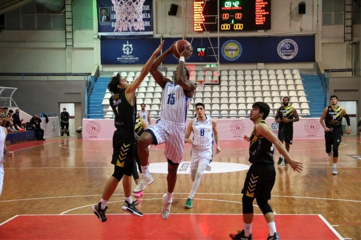 Erkekler Basketbol 1. Ligi: Kocaeli Büyükşehir Belediyesi Kağıtspor: 87 Nadir Gold İstanbul Basket: 73