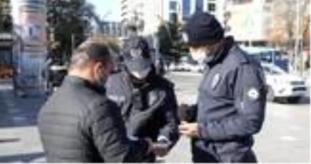 Kısıtlamalar geri gelecek mi? Sokağa çıkma yasağı olacak mı?