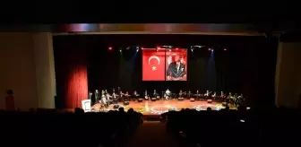 Öğretmen Başkana Öğretmenler Günü'nde sürpriz kutlama