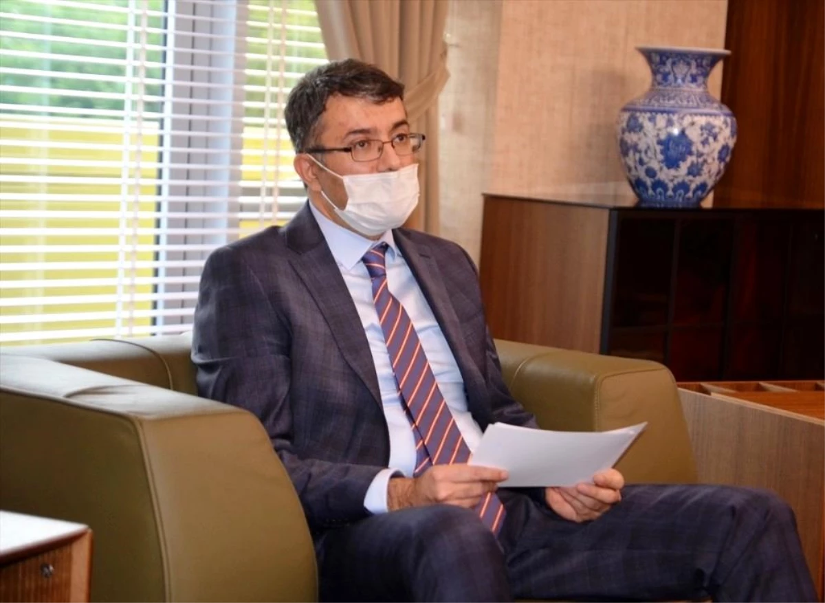 Vali Çelik: "Kadına yönelik şiddet içeren hiçbir davranış ve tutumu asla kabul etmiyoruz"