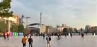 Arnavutluk'taki yıkıcı depremin üzerinden bir yıl geçti