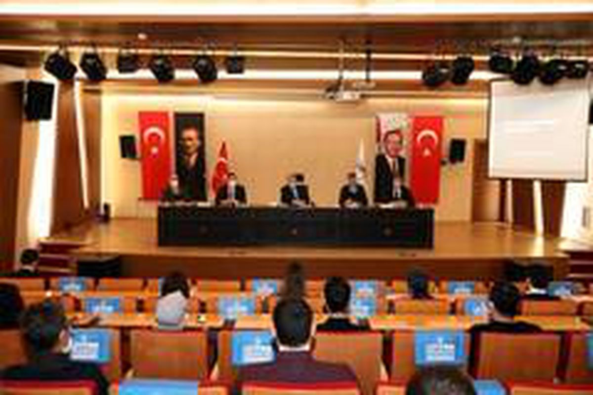 Başkan Yalçın\'dan \'ortak akıl\' toplantısı